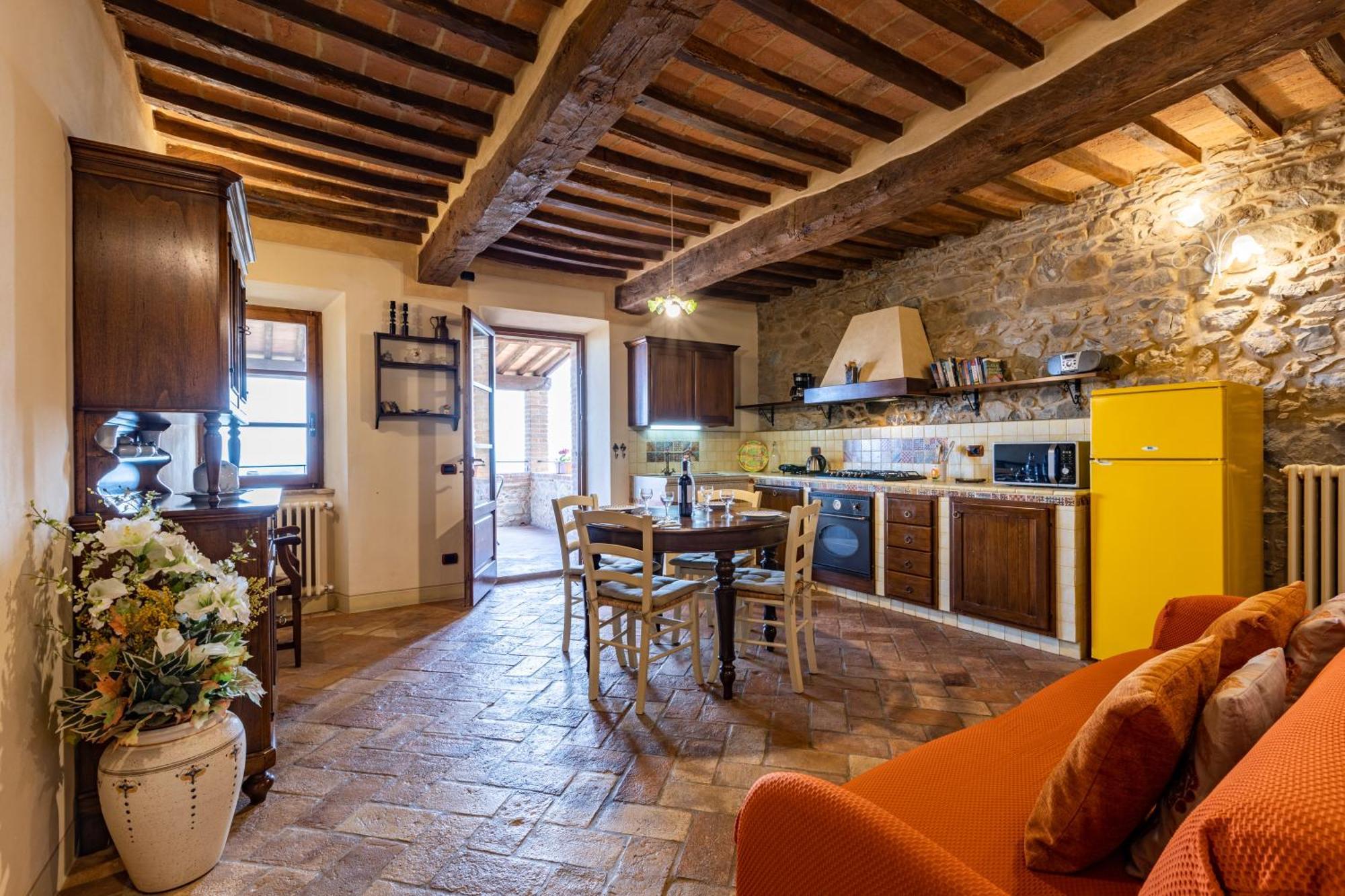 La Terrazza Villa Chianni Eksteriør billede