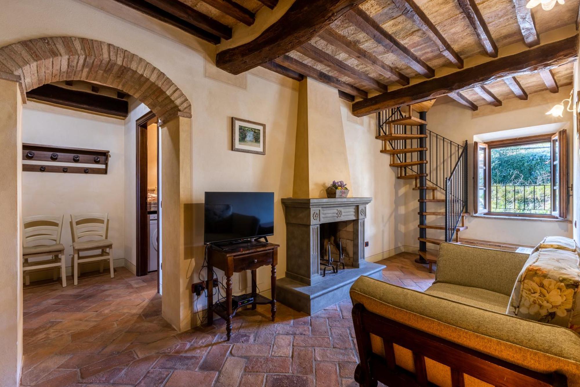 La Terrazza Villa Chianni Eksteriør billede