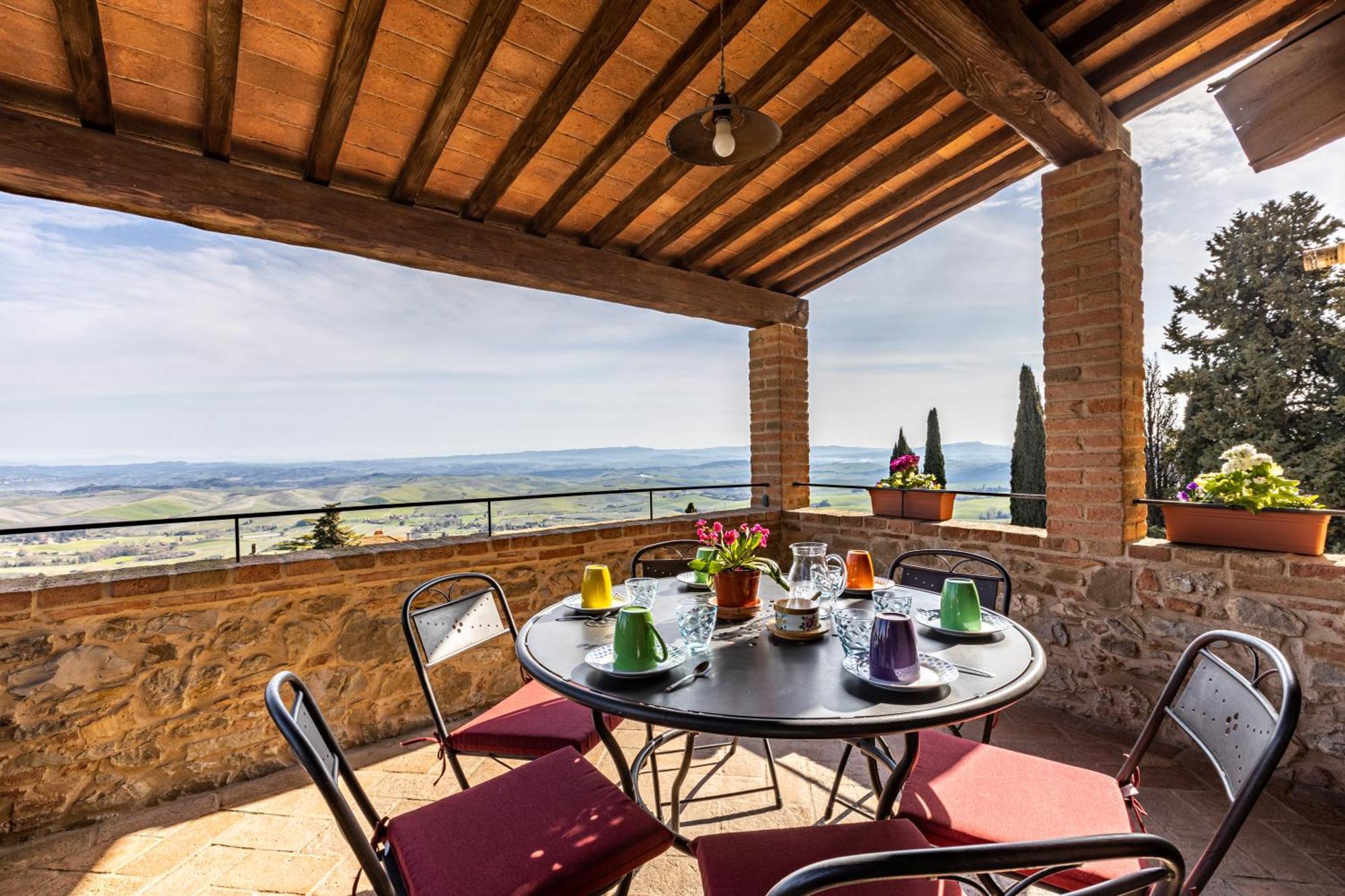 La Terrazza Villa Chianni Eksteriør billede