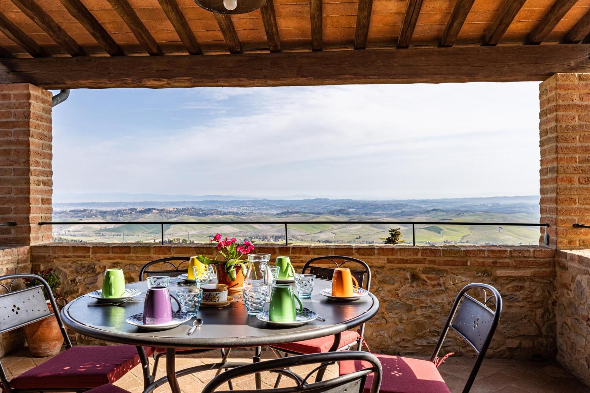 La Terrazza Villa Chianni Eksteriør billede