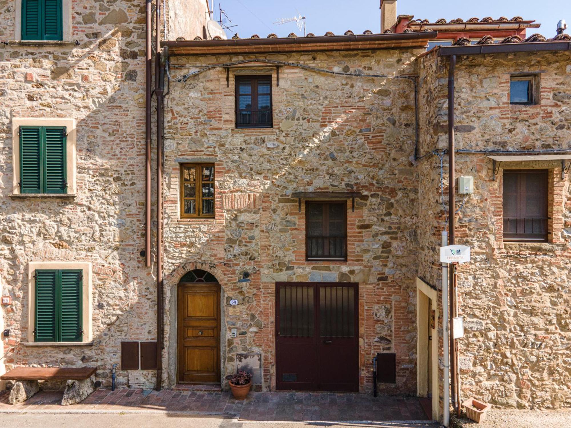 La Terrazza Villa Chianni Eksteriør billede